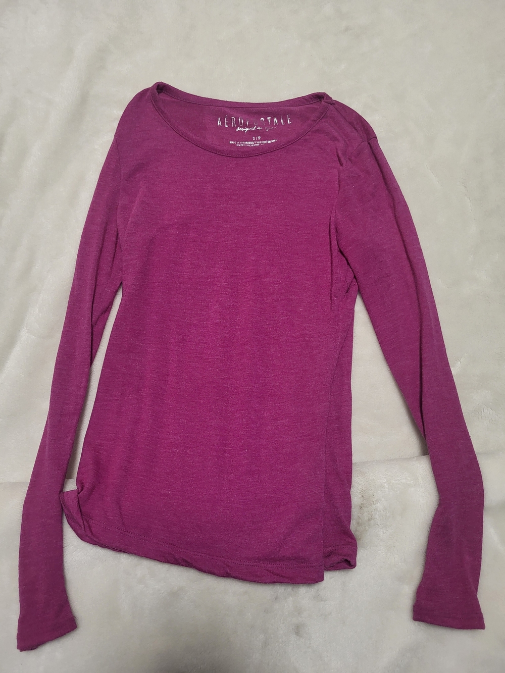 Aeropostale Women's Long Sleeve Scoop Neck Top - Magenta